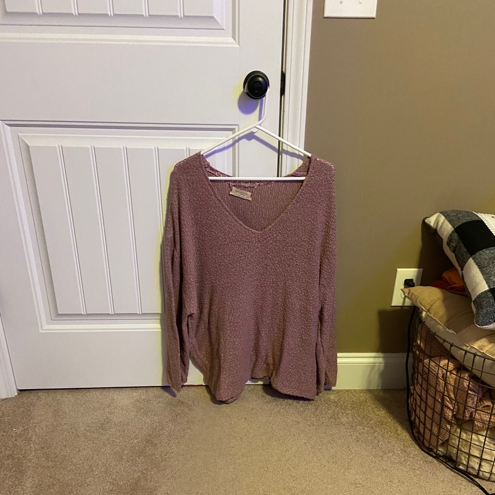 Urban Outfitters pink sweater size large